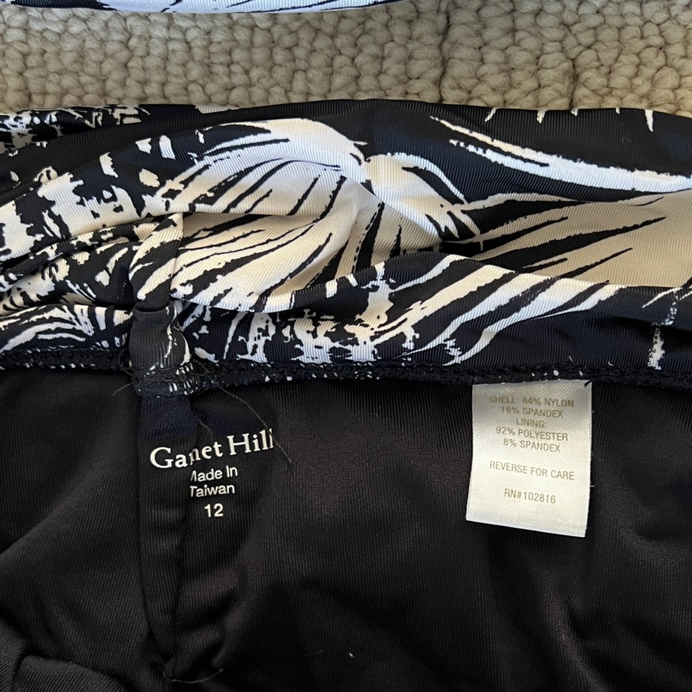 Garnet Hill Black and White Palm Print Tankini - Picture 5 of 10